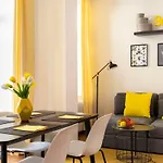 Central Apartment Appartement *